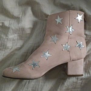 Star Booties